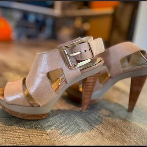 Size 5, Michael Kors Nude Platform Sandal